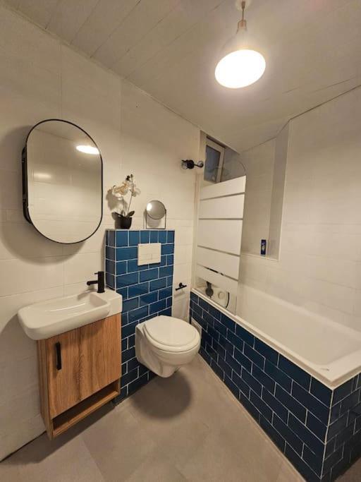 Heart Of City Center 4Br 2Bath 10 Pers Бухарест Экстерьер фото