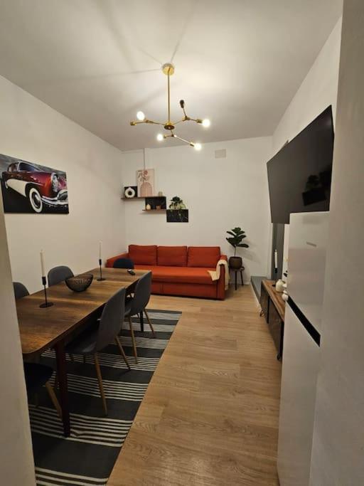 Heart Of City Center 4Br 2Bath 10 Pers Бухарест Экстерьер фото