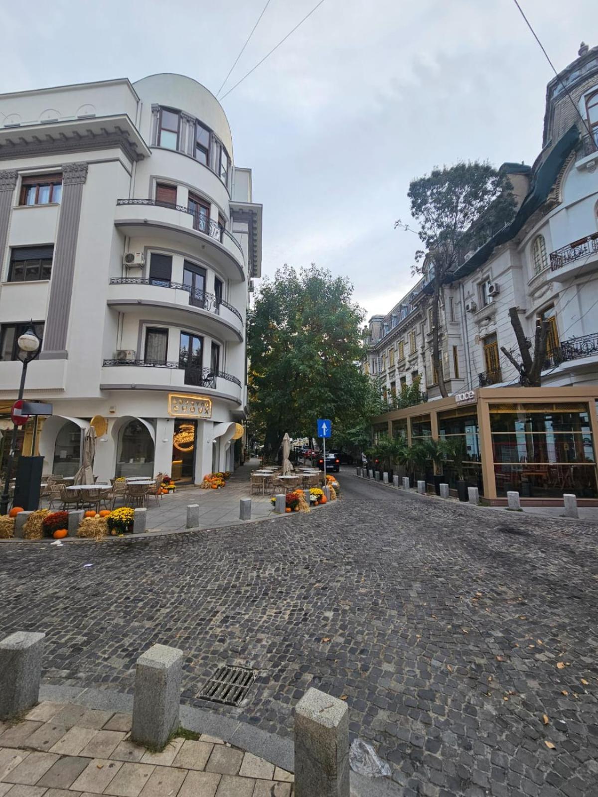 Heart Of City Center 4Br 2Bath 10 Pers Бухарест Экстерьер фото